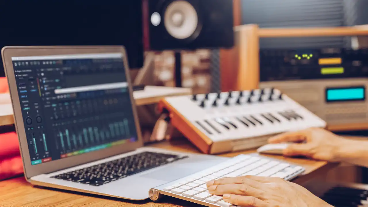 image of Music Production Basic-Mixing
